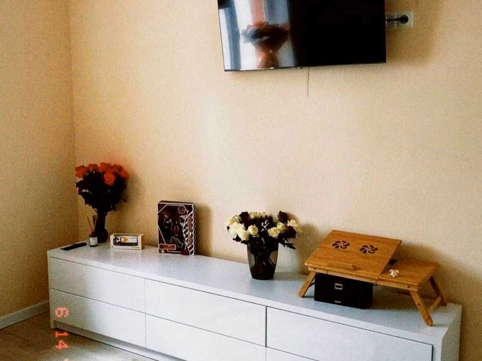 Apartment. Kharkiv, Newtona St.