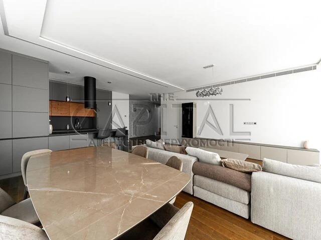 Sale of 3-room apartment 133 sq. m. on Bulvarno-Kudryavska Street 21