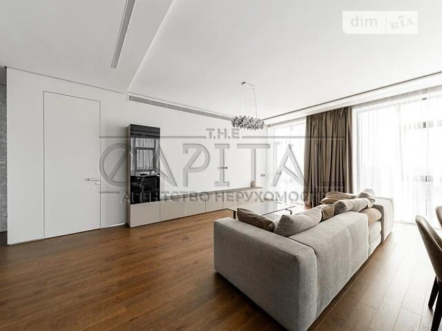 Sale of 3-room apartment 133 sq. m. on Bulvarno-Kudryavska Street 21
