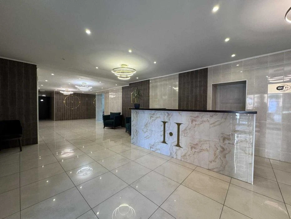 Квартира з ремонтом.Озеро, парк.