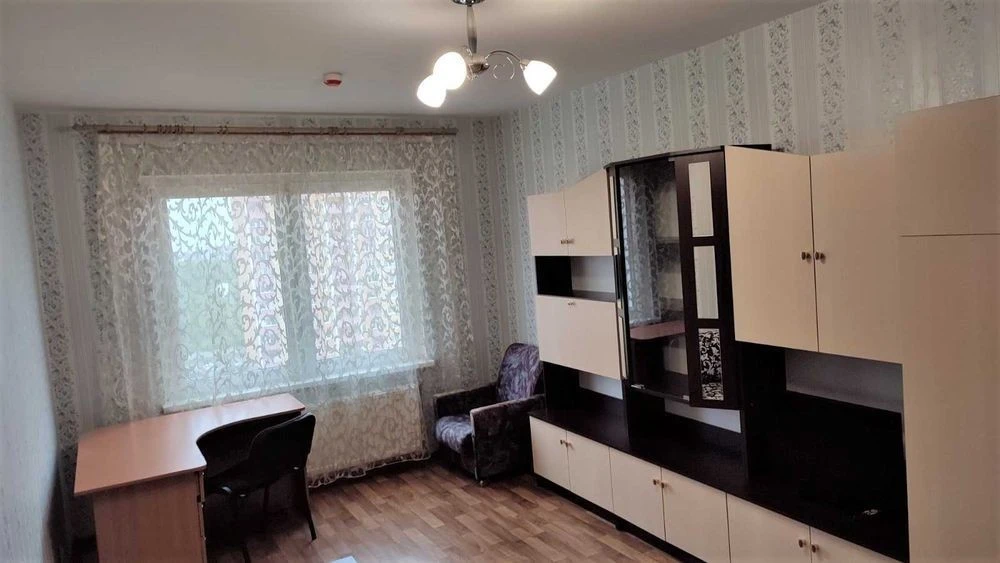 For sale 1-room apartment 41 sq m Maksimovicha 7B near metro station B