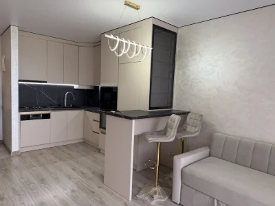 Продаж 1.5 кімнат ,шикарна квартира з газом