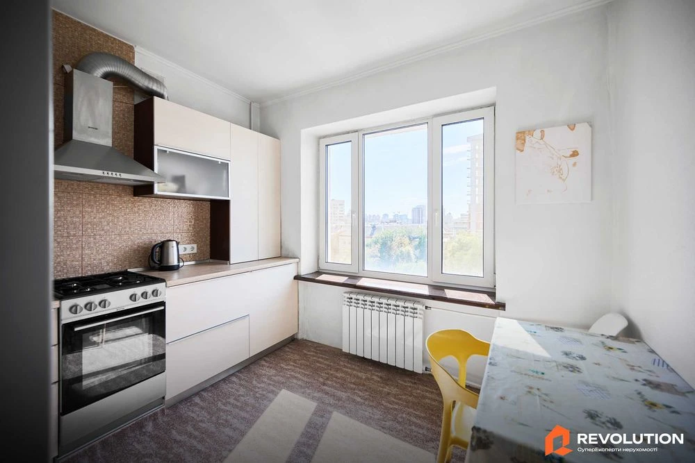 Без комісії. Продаж 2к квартири 61.8м2, пров.Іпсилантіївськи