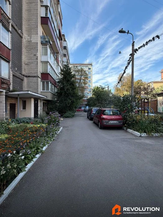 Без комісії. Продаж 2к квартири 61.8м2, пров.Іпсилантіївськи