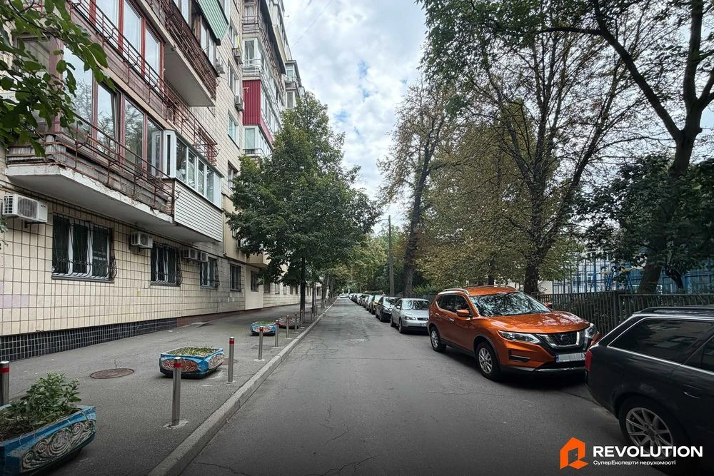 Без комісії. Продаж 2к квартири 61.8м2, пров.Іпсилантіївськи