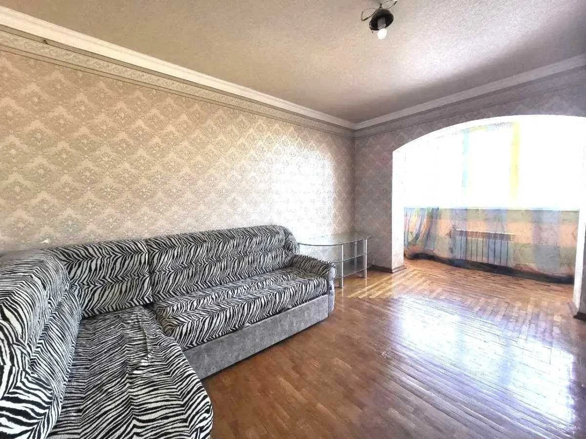 Sale of a 3-room apartment of 98.6 m², 5 Borysa Hmyra str