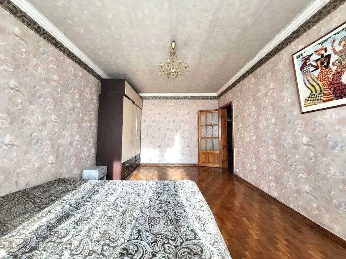 Sale of a 3-room apartment of 98.6 m², 5 Borysa Hmyra str