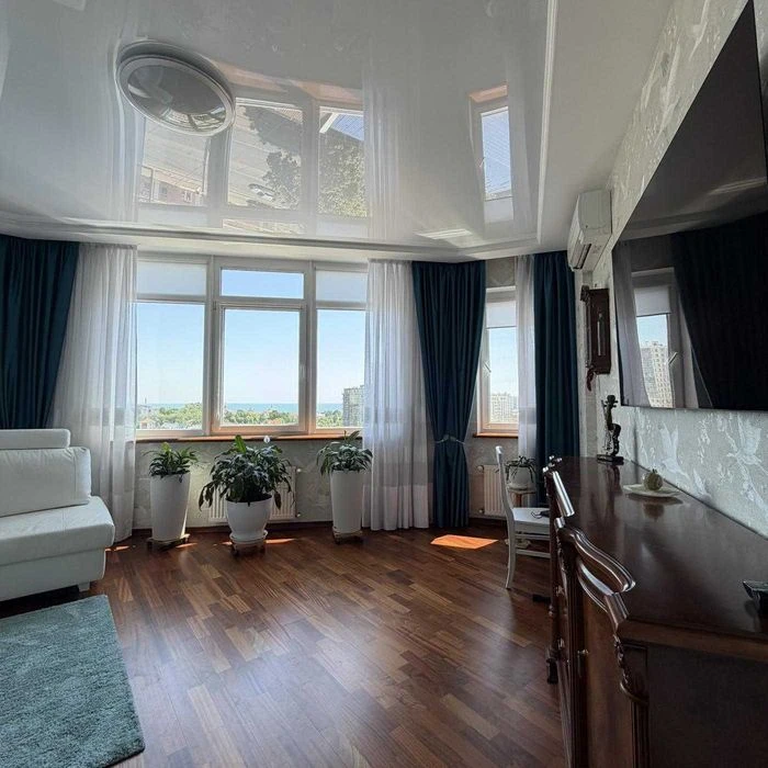 В продаже уютная 2-ком. квартира в ЖК 31 Жемчужина на 10 в.