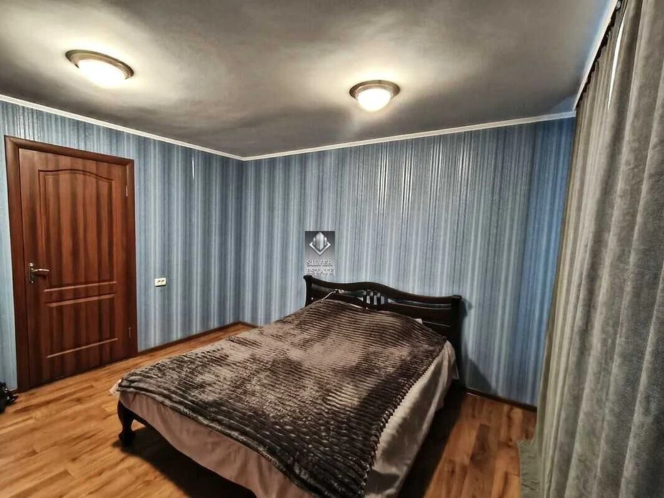 Продаж 2-кімнатної квартири, вул. Василя Сергієнка, Хортицьк