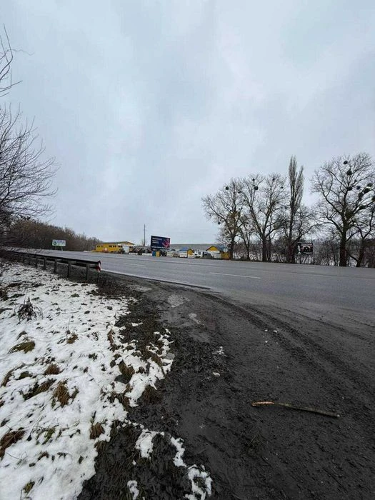 Продаж фасадної земельної ділянки. Приватна власність.