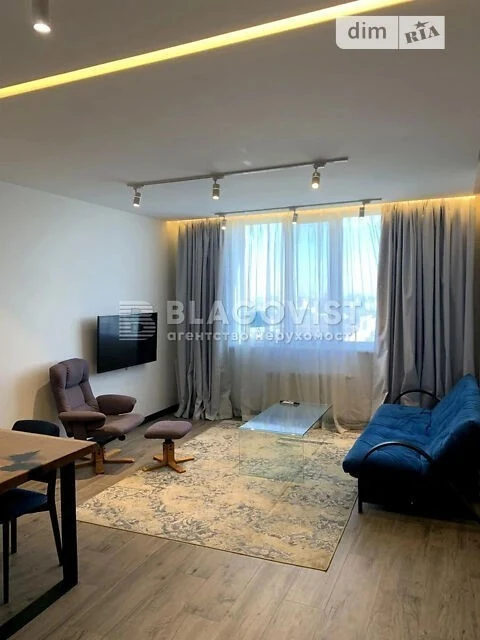 Sale of 1-room apartment 55 sq. m on Mykhaylo Maksimovicha st. 3G •