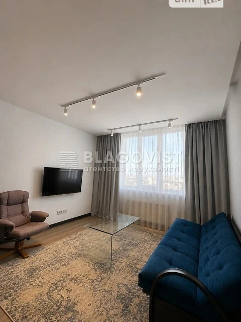Sale of 1-room apartment 55 sq. m on Mykhaylo Maksimovicha st. 3G •