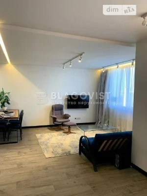 Sale of 1-room apartment 55 sq. m on Mykhaylo Maksimovicha st. 3G •