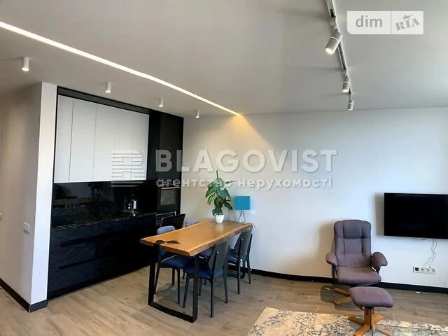 Sale of 1-room apartment 55 sq. m on Mykhaylo Maksimovicha st. 3G •