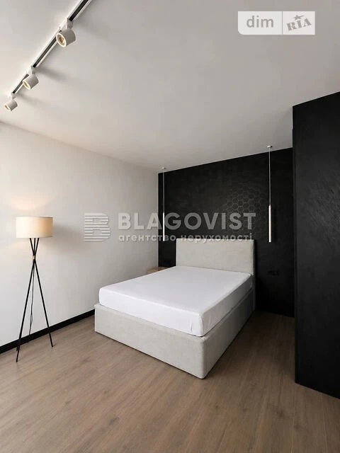 Sale of 1-room apartment 55 sq. m on Mykhaylo Maksimovicha st. 3G •