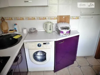 Sale of 2-room apartment 46.5 sq. m. on Mykoly Vasylenko St. 4, apt.