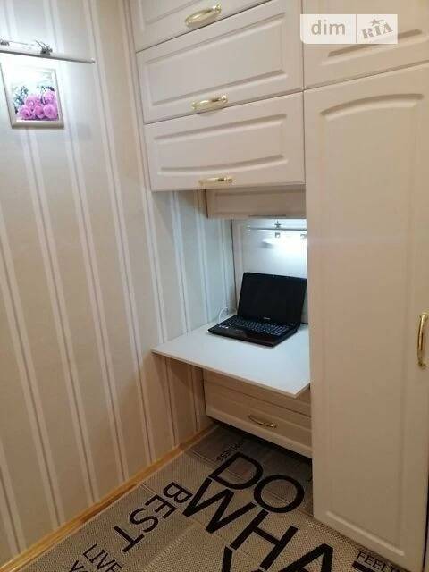 Sale of 2-room apartment 46.5 sq. m. on Mykoly Vasylenko St. 4, apt.