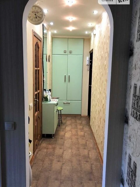 Sale of 2-room apartment 46.5 sq. m. on Mykoly Vasylenko St. 4, apt.
