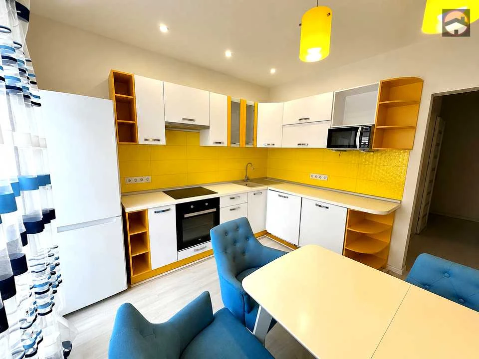 Apartment. Kharkiv, Heroiv Kharkova Ave. (Moskovskiy)