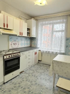 2к в цегляному будинку, зроблено індивід опалення. Проспект