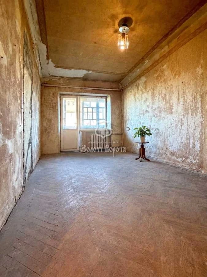 Продажа: Трехкомнатная квартира 58.1 м², Уинстона Черчилля, 24