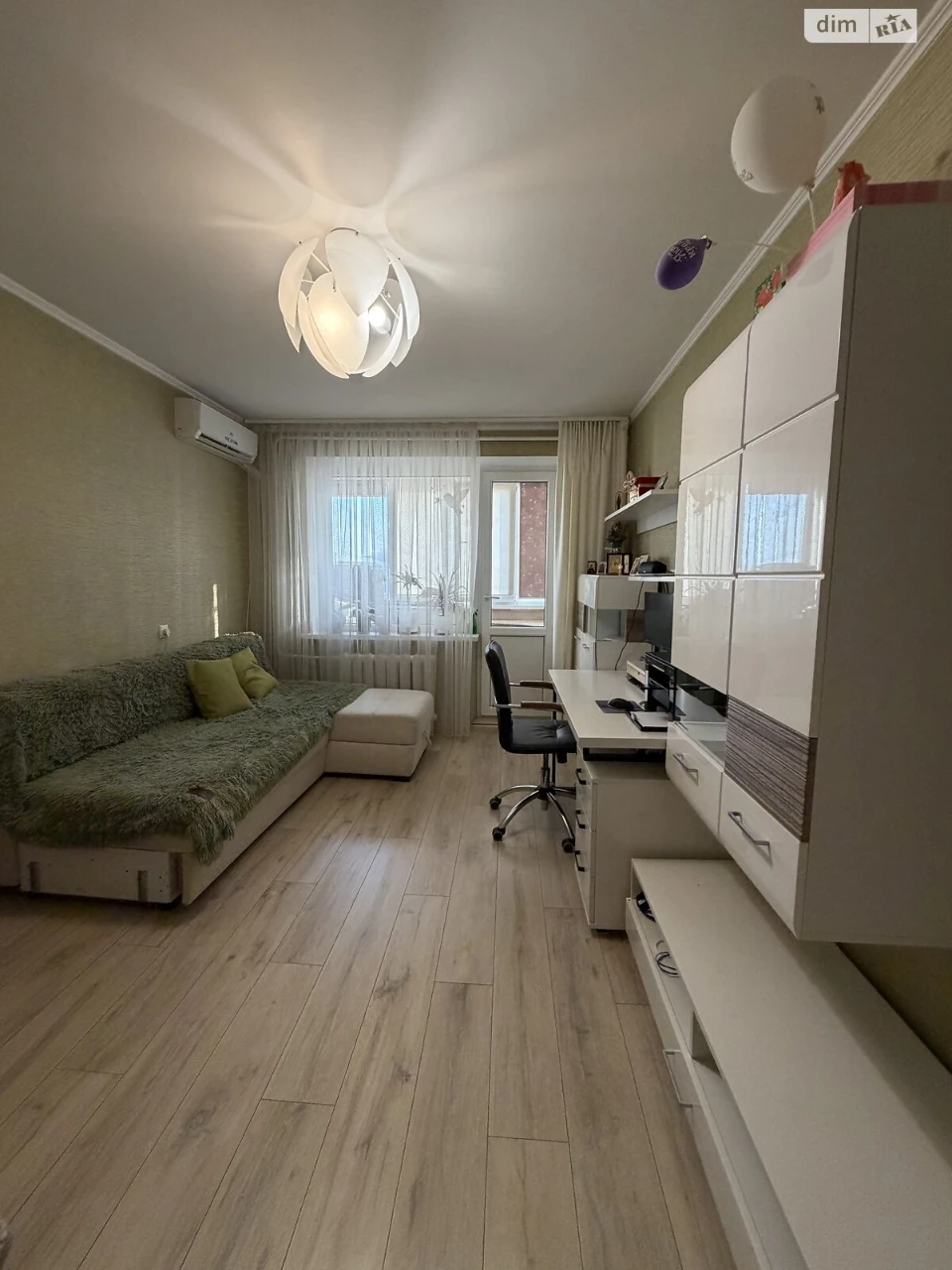 Продаж Квартира Свердловський масив