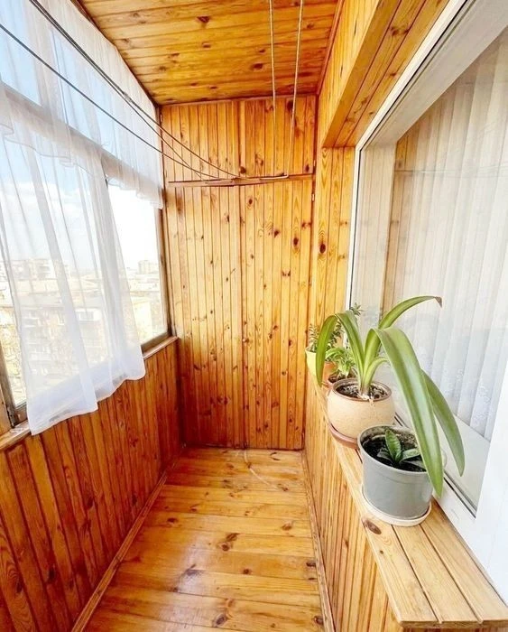 Without %! Brick house near the Park! Yaltinska Street. For sale