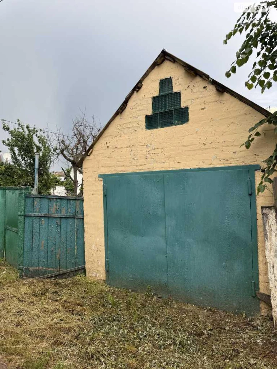 Продаж Дім