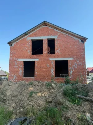 Терміново ! Продаж недобудови , Червениця