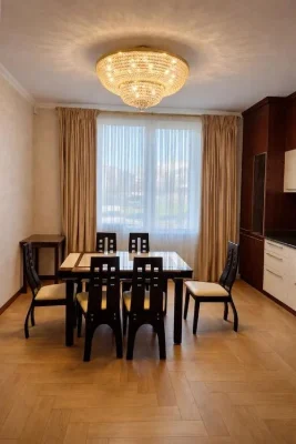 Продажа 3 ком каартира 106 м² 1/5ц ул.Богдана Хмельницкого