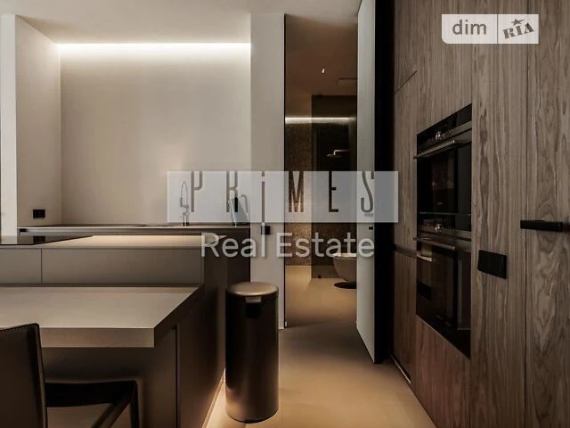 Sale of 2-room apartment 83.7 sq. m. on Andriy Verkhoglyada St. 15B