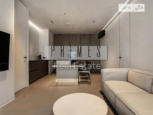 Sale of 2-room apartment 83.7 sq. m. on Andriy Verkhoglyada St. 15B