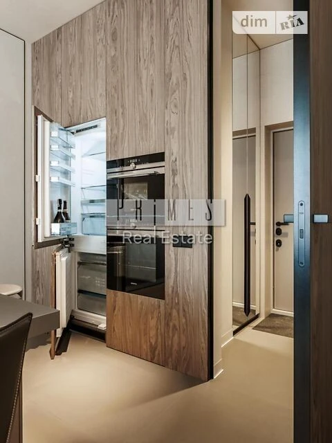 Sale of 2-room apartment 83.7 sq. m. on Andriy Verkhoglyada St. 15B