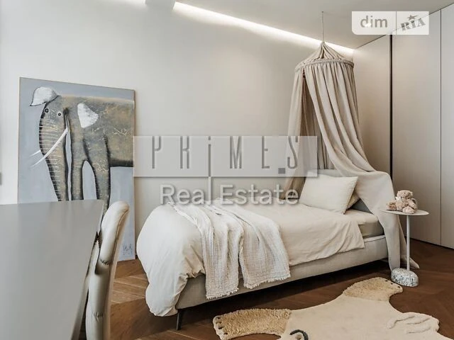 Sale of 2-room apartment 83.7 sq. m. on Andriy Verkhoglyada St. 15B