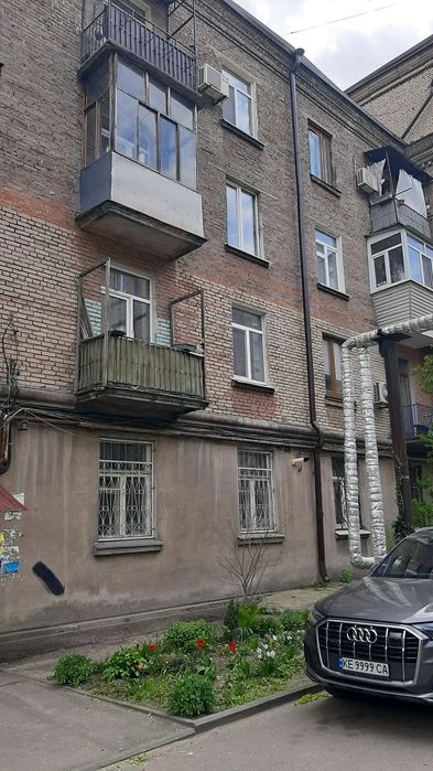 I will sell a 2-room apartment on Manuylovsky Ave