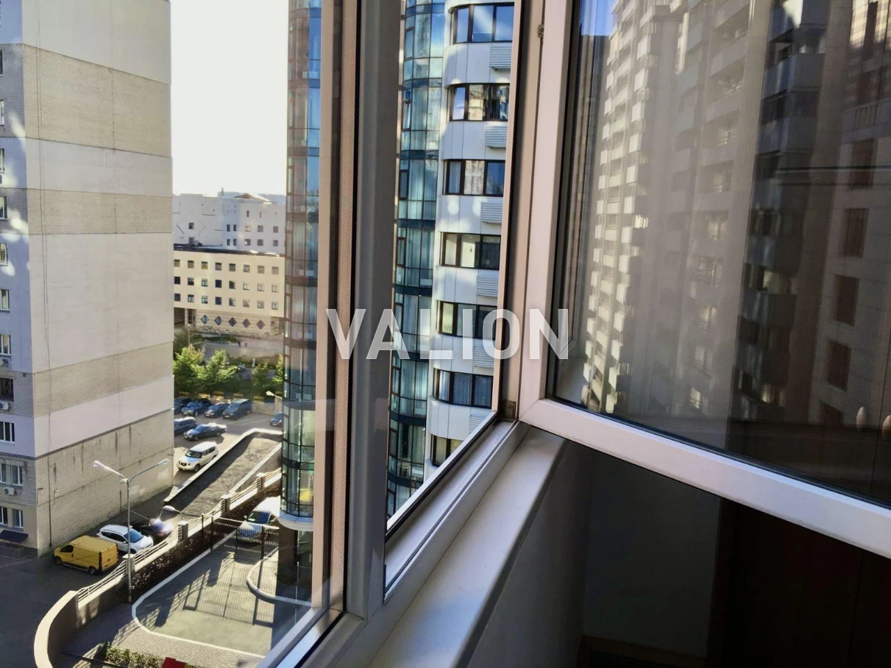 2-room apartment for sale, Dragomirova Street 2