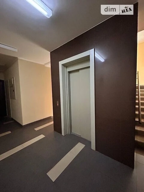 Sale of 2-room apartment 70 sq. m on Regeneratorna St. 4, building 5