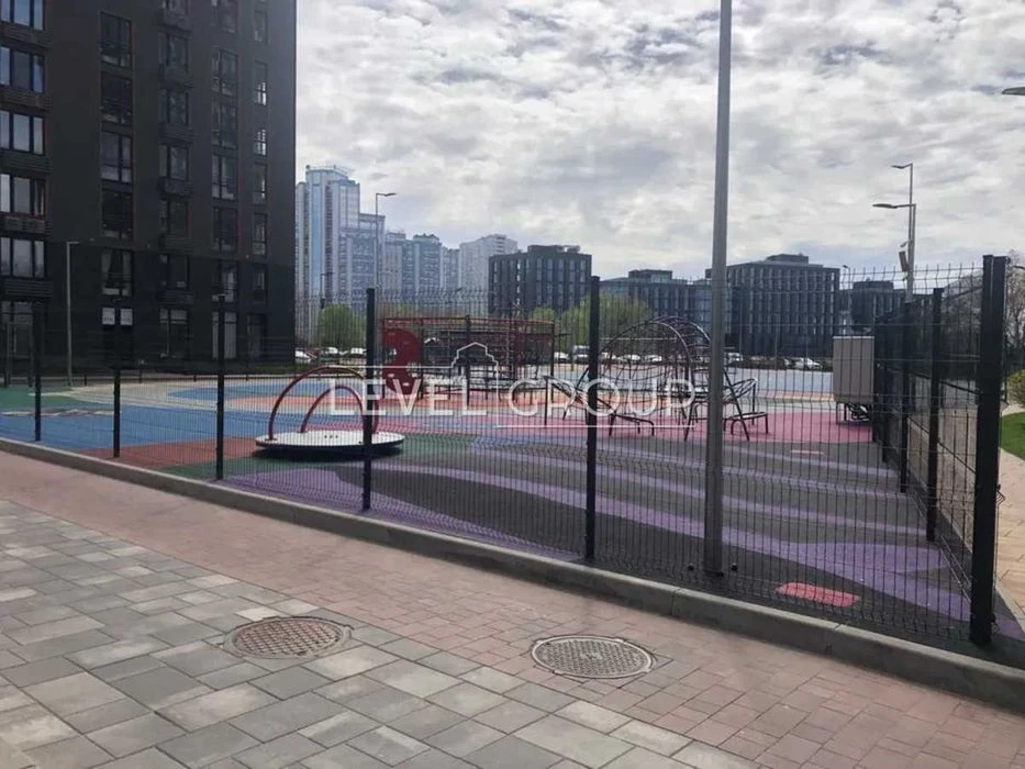 2-room apartment for sale in the residential complex Seven/Dniprovska embankment