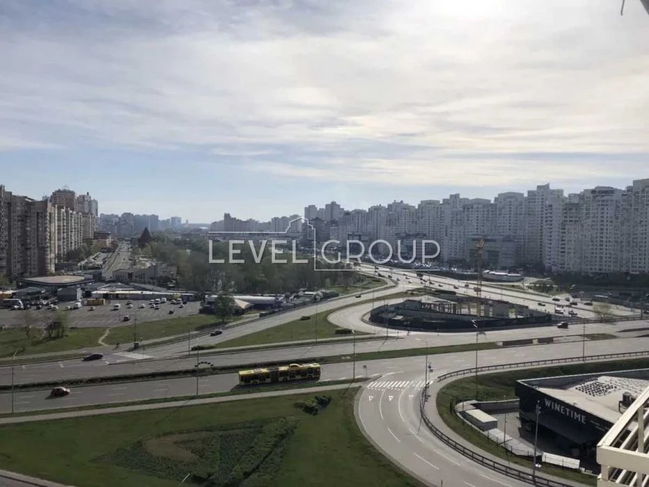 2-room apartment for sale in the residential complex Seven/Dniprovska embankment