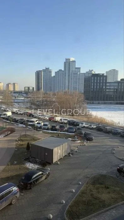 2-room apartment for sale in the residential complex Seven/Dniprovska embankment