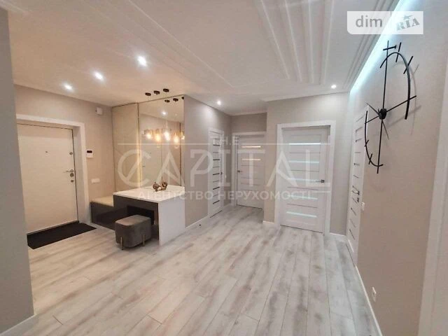 Sale of 3-room apartment 111 sq. m on Mykhaylo Maksymovycha 3D street