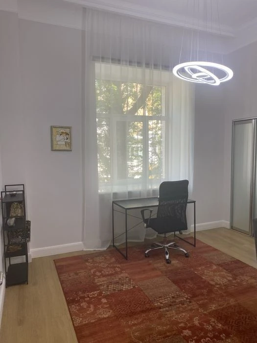 3-room apartment for sale in Lypky, 3 B. Stupky Street (Stanislavskoe Street); WITHOUT