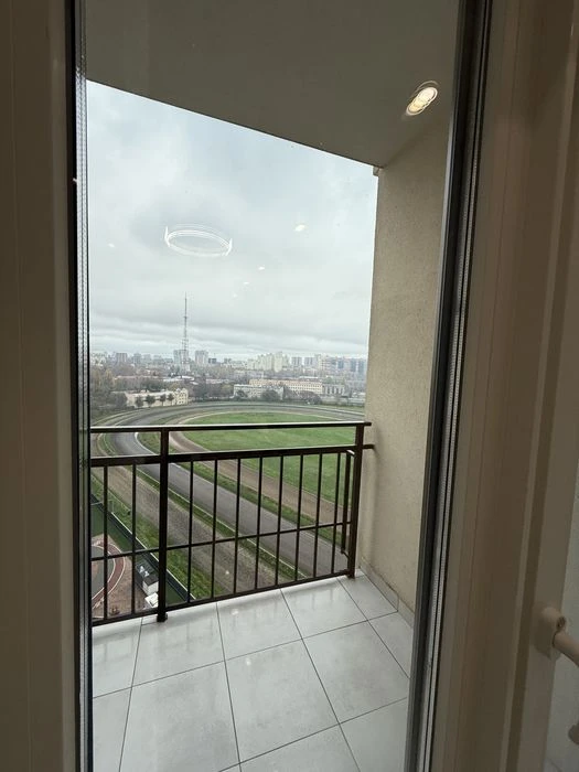 Продам 2к квартиру 41 м² 15/22 этаж ул. Краснова • в