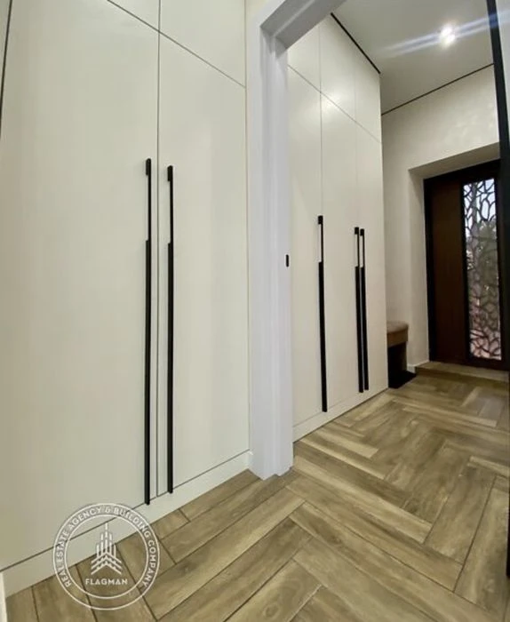 house in a top location without agency commission