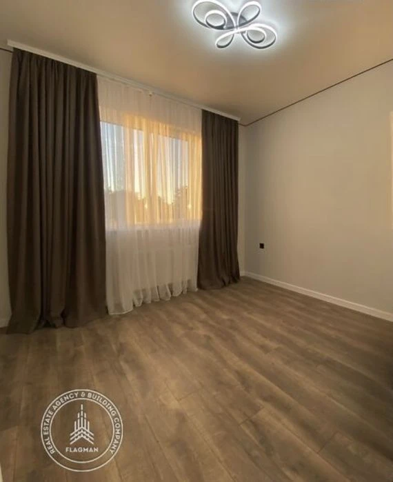 house in a top location without agency commission