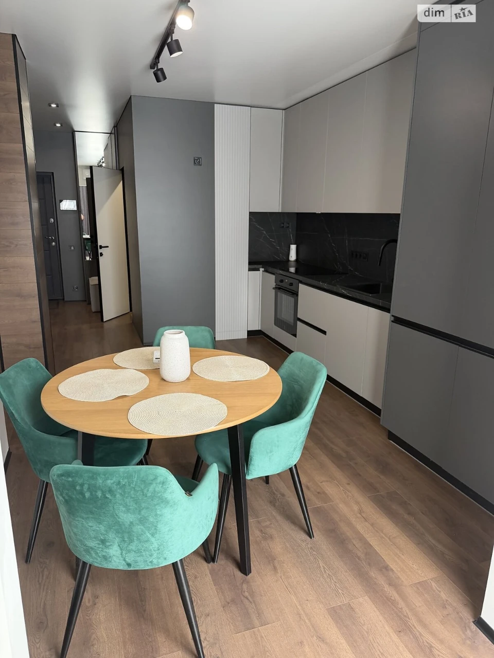 Long-Term Rental Apartment Pyatnychany