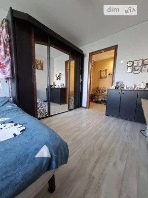 Sale of 3-room apartment 90 sq. m on Holosiivska Street 19 • ID 345