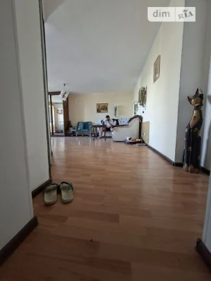Sale of 3-room apartment 90 sq. m on Holosiivska Street 19 • ID 345