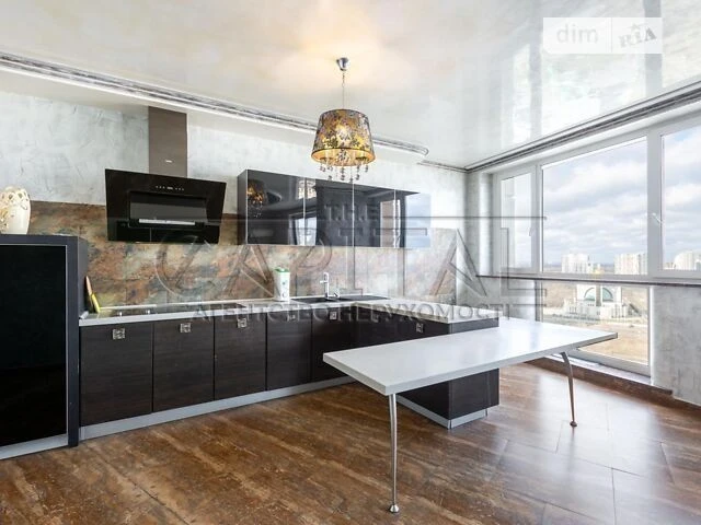 Sale of 7k apartments 300 sq. m on Raisy Okipnoi St. 10B • ID