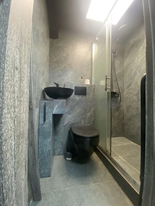1-room apartment for sale with renovation. Beresteyska. Sikorsky